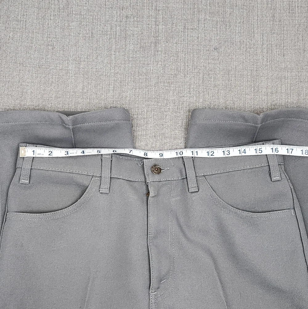 Vintage Levi's Polyester Creased CROPPED Grey Pants. 34 × 24.